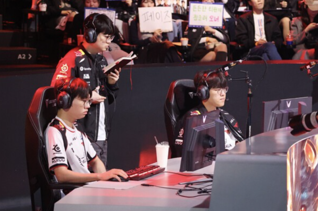 T1 경기 사진